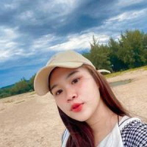 rommanee suwan profile icon