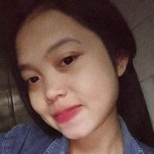 Dwi Lestari profile icon