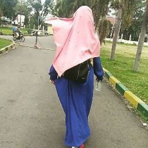 Ratih Aisyah Hanum profile icon