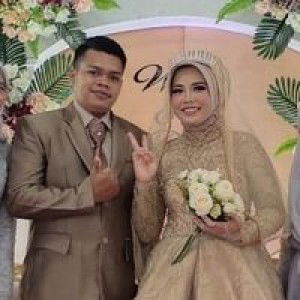 Wiwi Pratiwi profile icon