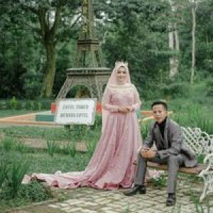 Reca Dwi Anggraini profile icon