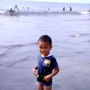 Asih Dolken profile icon