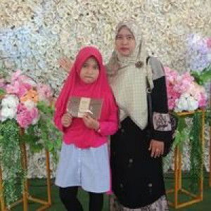 Wati Fatmaya profile icon