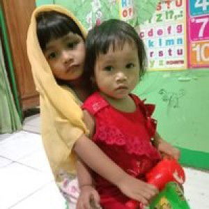 Us Hasanah profile icon