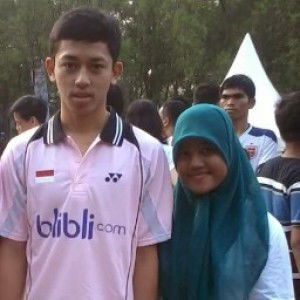 nita maryani profile icon