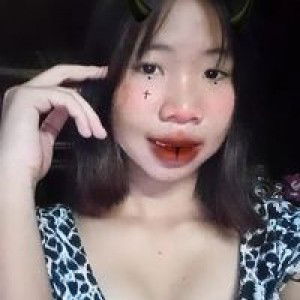 ฝนลี้ ฯ. profile icon