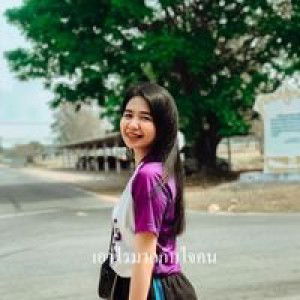 Praewnit Buakaew profile icon