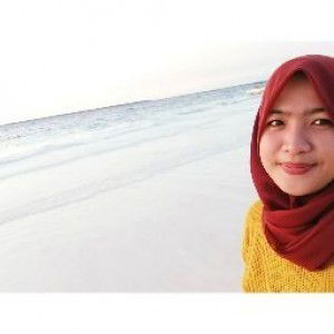 indah suciasih profile icon