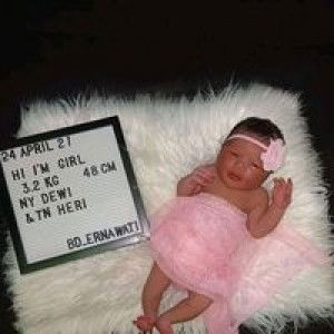 Dewi Marianto profile icon