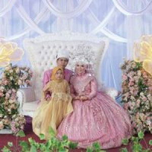 Cika Fransisca profile icon