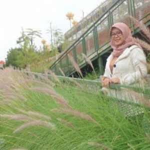 Rizki Oktaviani profile icon