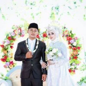 Yomie Olshoop profile icon