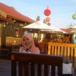 Evi Aulia profile icon