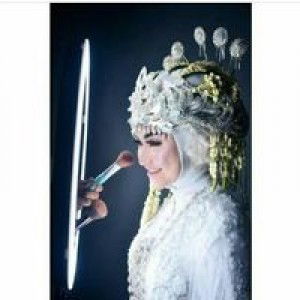 Yuli Yuliantini profile icon