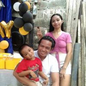 Rose Ann Martinez Quitola profile icon