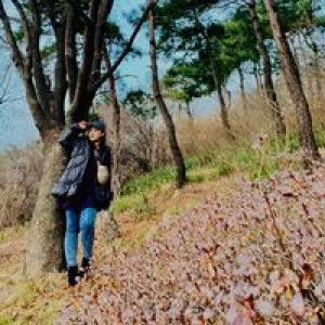 Ellynawati Bahezi profile icon