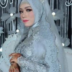 Rizka Norhida profile icon