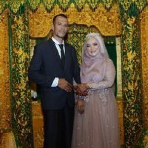 Surlina Fauzi profile icon