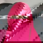 Neesa Azhari profile icon