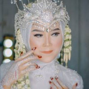 Rodhiatin Aniswah profile icon