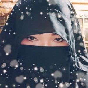 Dina Anggeraina Shoniya profile icon