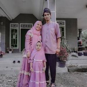 Devi kharismawati profile icon