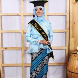 nurul fitriani profile icon