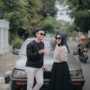 Martina Indah profile icon