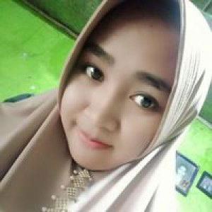 Lilah ChayankDede Kelvin profile icon