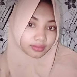 Layla Fitriana profile icon