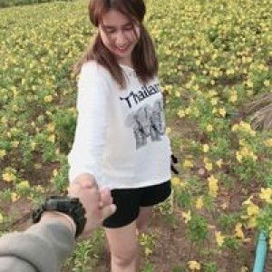 Pang Jaruwan profile icon