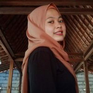 Enik Setyowaty profile icon