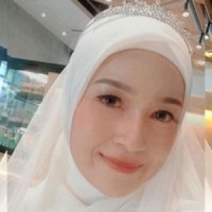 Nor Azura Amran profile icon