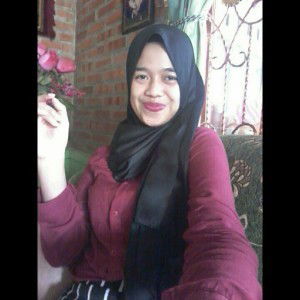 Lia Nur profile icon