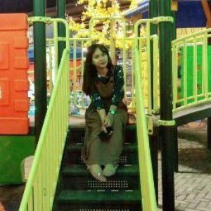 Nurul aini profile icon