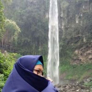 Setya Trisa profile icon