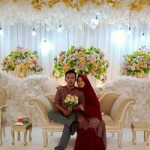 Lya Herlina profile icon