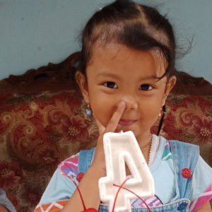 nunung nuryani profile icon