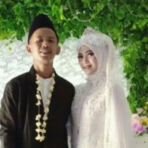 Indri Anisa Azahra profile icon