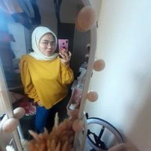 Bunga Dicember profile icon