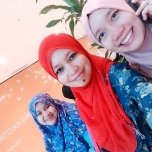 Liyana Zain profile icon