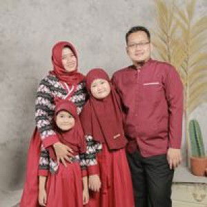 Ria Nusantara profile icon