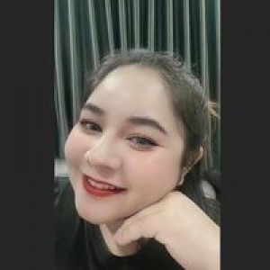Waree May profile icon