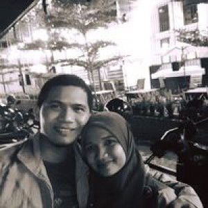 Yulian Sari profile icon