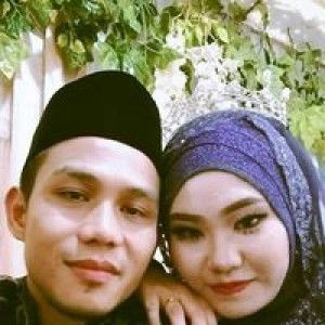 Annisa Mbott profile icon