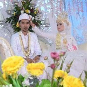 Tini Erika NurFadilah profile icon