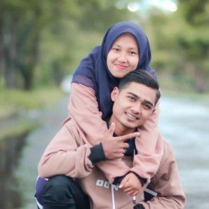 inayatul fajaria profile icon