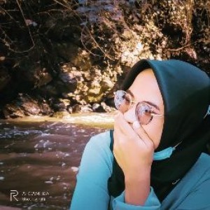 Desi Septiani profile icon