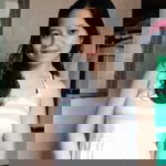 Mej Ballesteros Villa profile icon