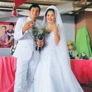 Glori Nacino profile icon